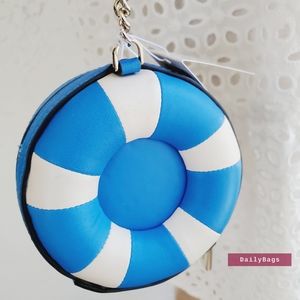 BEAUTIFUL NWT KATE SPADE POOL SPLASH COIN PURSE BLUE AND WHITE